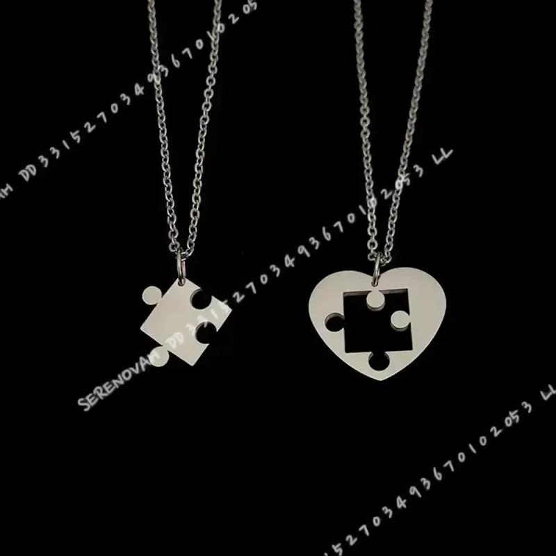 Magnetic Couple Matching Necklaces - Набор из 2-х предметов: простой кулон-пазл