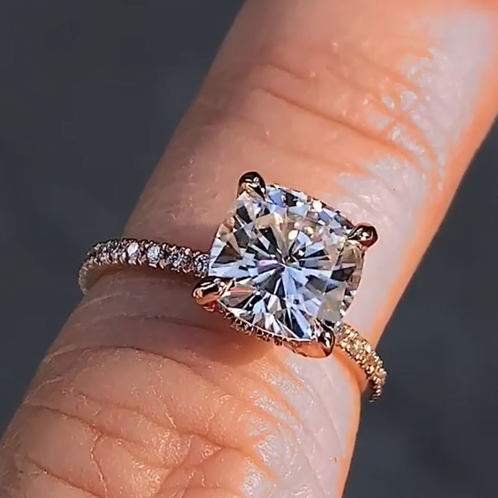 Moissanite Engagement Ring 1 Carat - Изготовленное на заказ твердое 14-каратное розовое