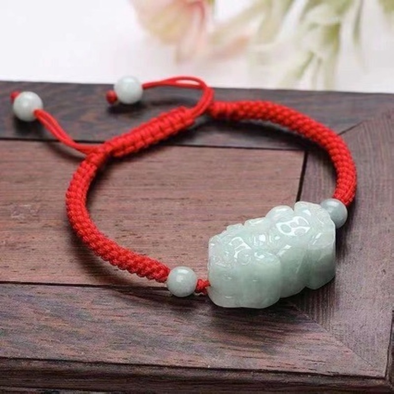 Браслет из натурального жадеит – обзор и цена Bracelets
