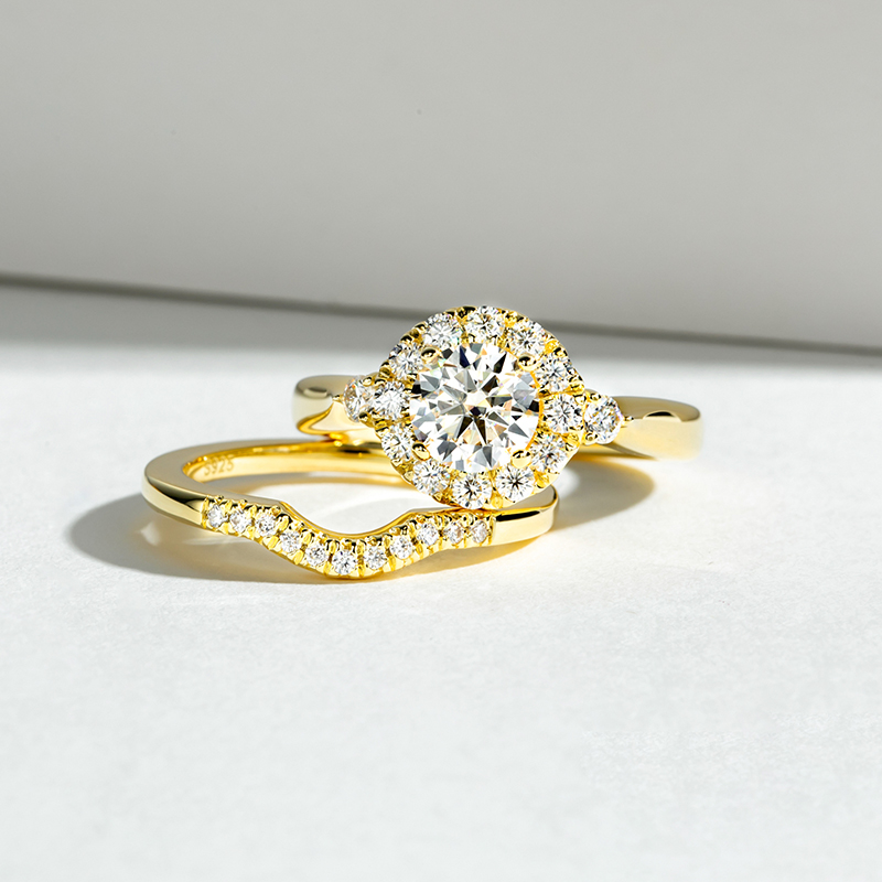 Комплект обручальных колец зол – обзор и цена Moissanite Engagement Ring 1 Carat
