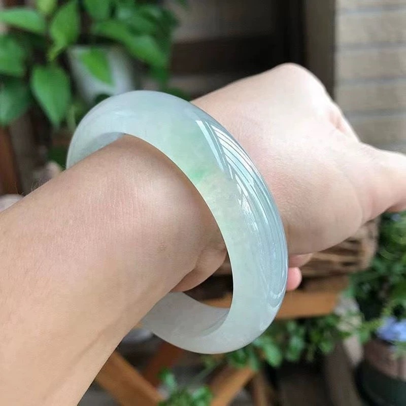 Женский браслет из жадеита, кр – обзор и цена Bracelets