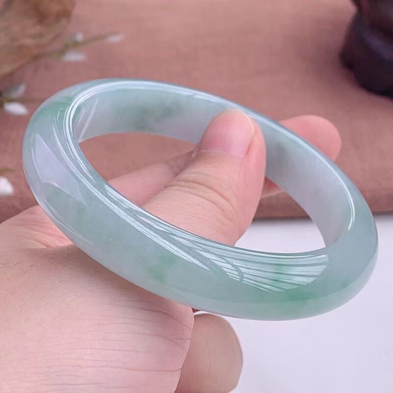 Мьянма, однотонный браслет из  – обзор и цена Bracelets