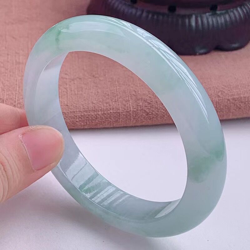 Мьянма, однотонный браслет из  – обзор и цена Bracelets