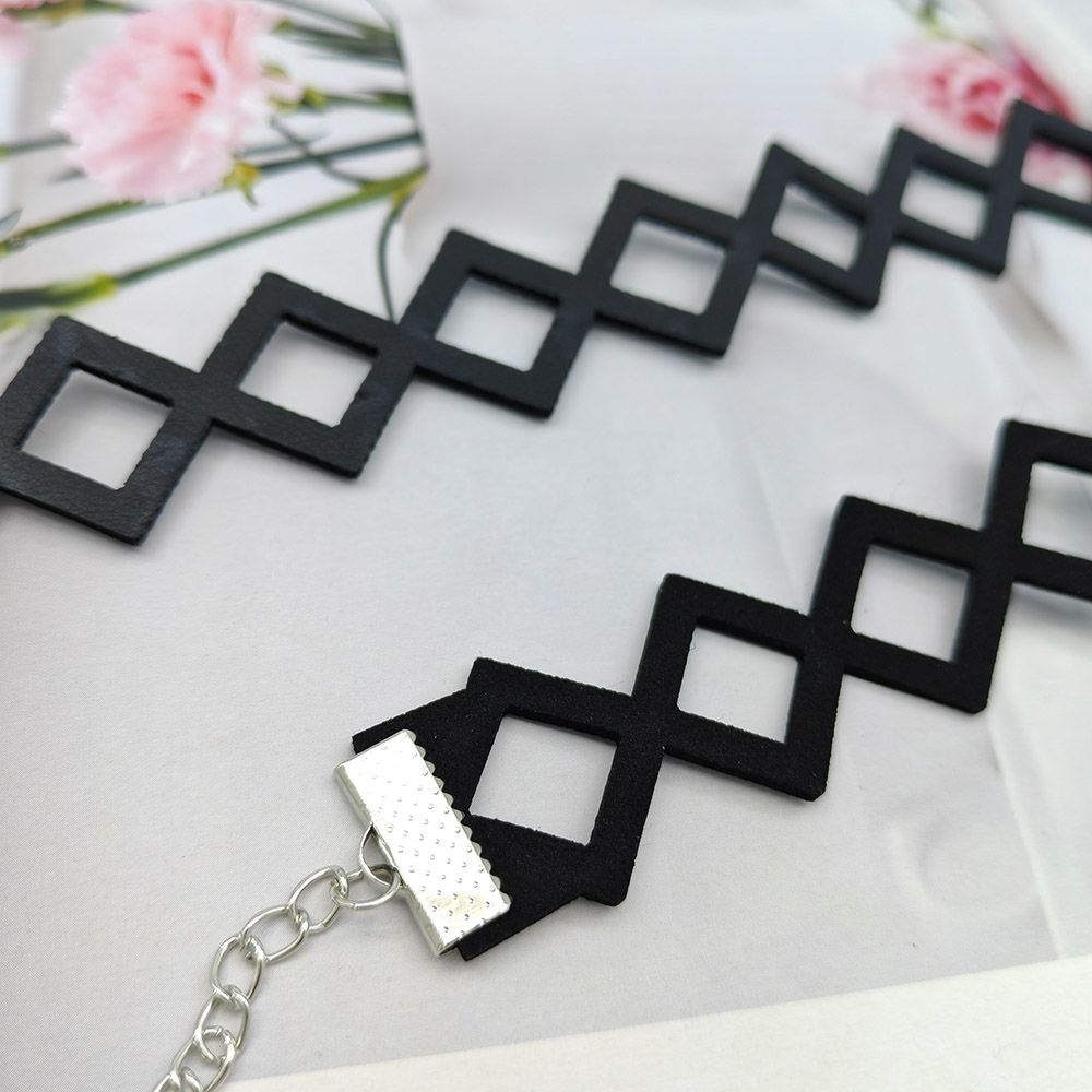 Кулон-подвеска VALORANT в виде – обзор и цена Anime Pendant Necklace